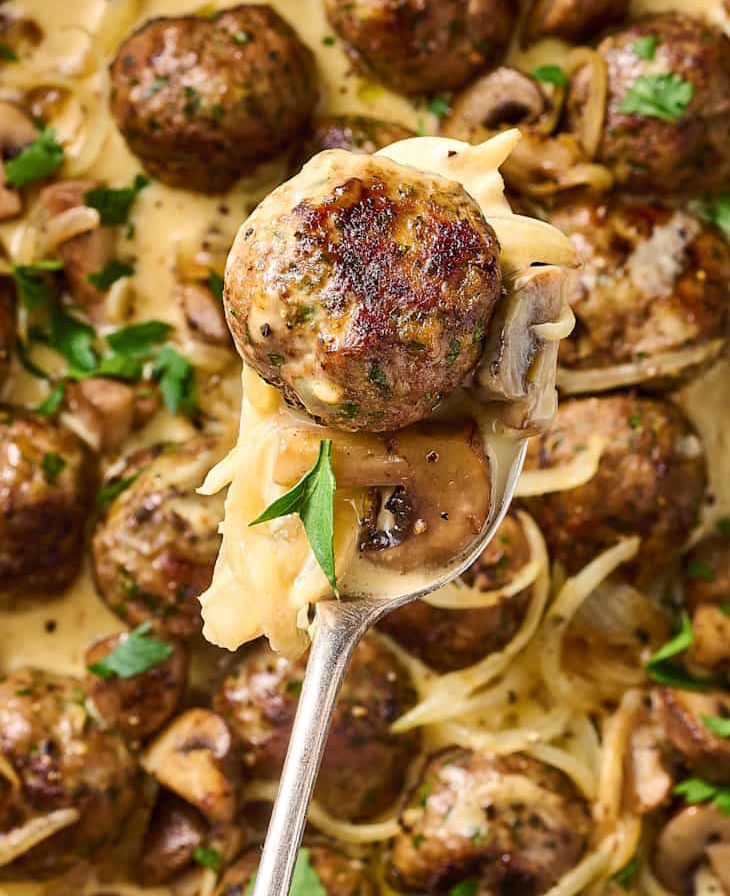Chicken Fricassée Meatballs