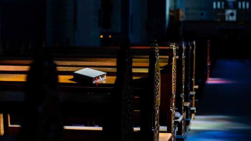 12 gunmen steal undisclosed amount of cash from a Methodist church in South&nbsp;Africa