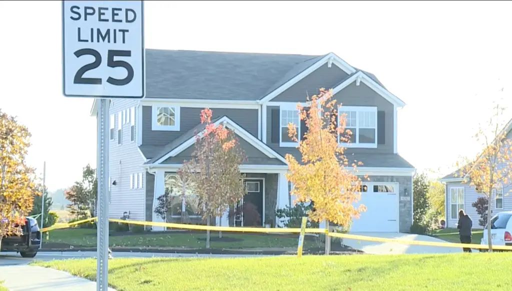 Mother f@tally sh.ot after mistakenly attempting to enter the wrong house for a cleaning&nbsp;job