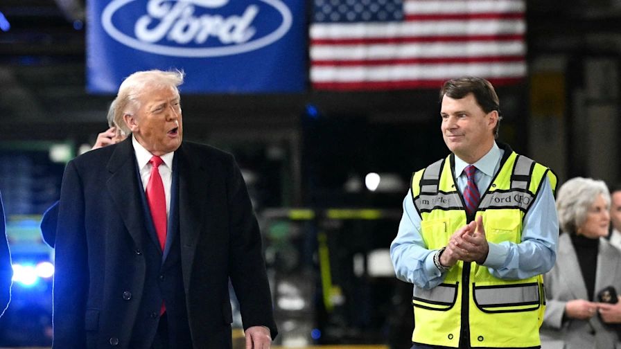 Ford has suspended an employee who hurled insults at U.S. President Donald Trump during his inspection of a company&nbsp;factory