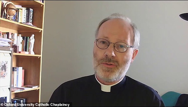 A catholic priest at the University of Oxford was forced to step down after allegations of gro0ming and misconduct were made against him by a&nbsp;student