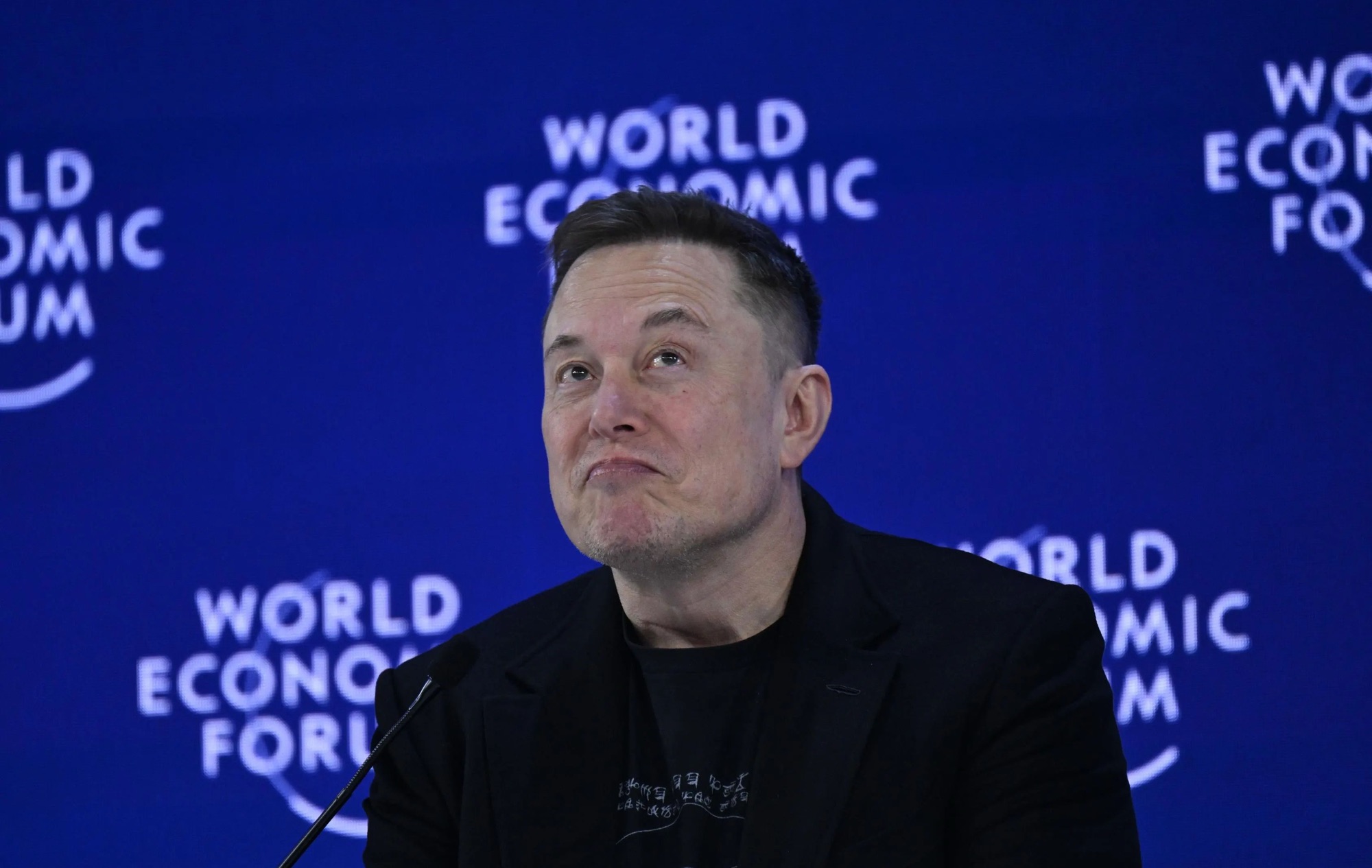 Musk is closing in on the $800 billion mark as his net worth sets a new record.