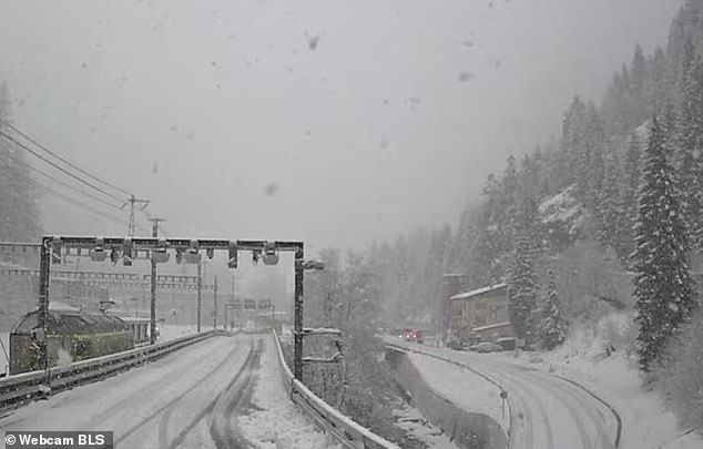 A massive avalanche has crashed into a passenger train in Switzerland, with cops fearing several are&nbsp;injured