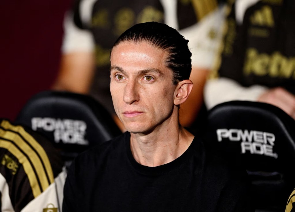 Brazilian club, Flamengo have sacked head coach Filipe Luis just hours after leading them to an 8-0 win in the Campeonato Carioca semi-final against&nbsp;Madureira