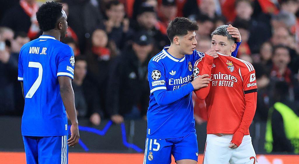 FIFA Introduces new World Cup Red Card for players who cover their mouth during&nbsp;arguments