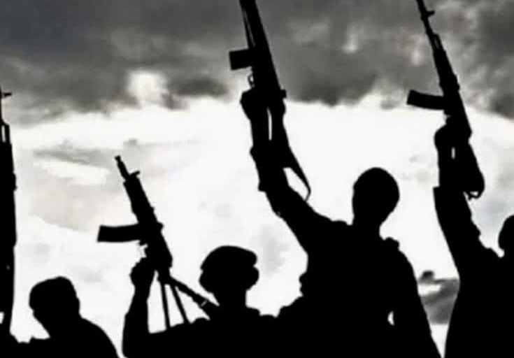 Bandits k!lled a farm labourer and abducted the owner at Purapura Farm Settlement along the Venra–Tenebo road in Kaiama Local Government Area of Kwara&nbsp;State.