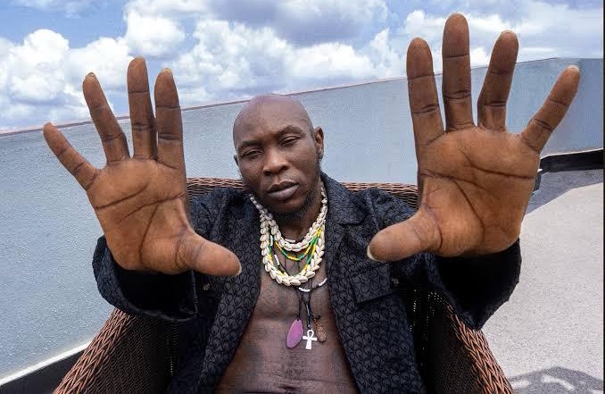 Seun Kuti tackles people mocking him for ‘’tapping into his father’s&nbsp;glory’