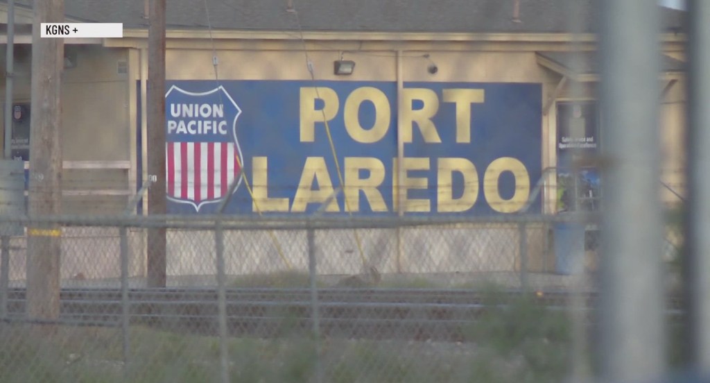 6 people found de@d inside Texas railroad&nbsp;boxcar.