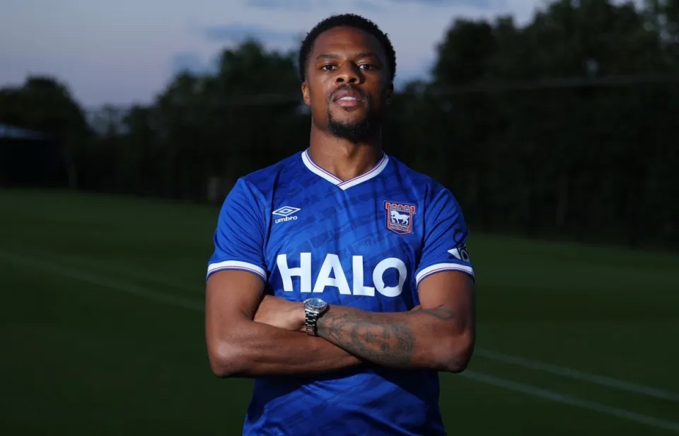 Nigerian striker Chuba&nbsp;Akpom joins Ipswich on permanent&nbsp;deal