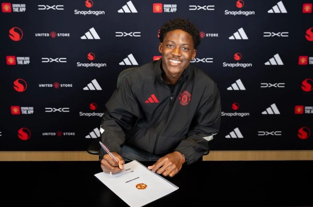 Manchester United midfielder Kobbie Mainoo signs new long-term contract until&nbsp;2031