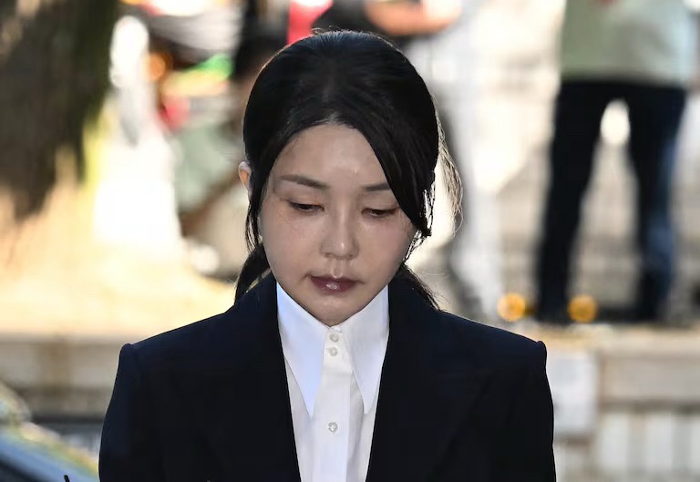 Judge who convicted South Korea’s former first lady last month is found&nbsp;de@d