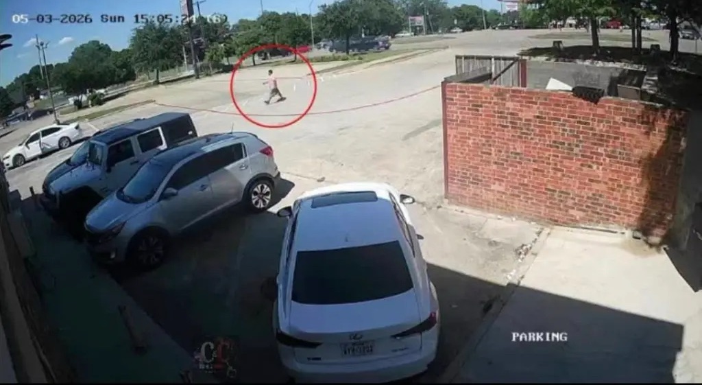 Texas dad fatally shoots carjacker who tried stealing his car with his family&nbsp;inside.