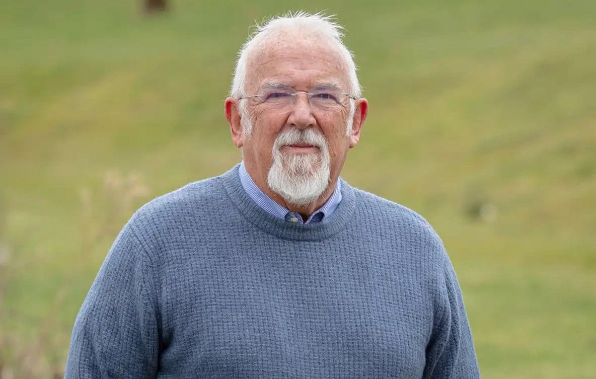 Retired pastor, 78, convicted and fined for preaching Bible verse near hospital.