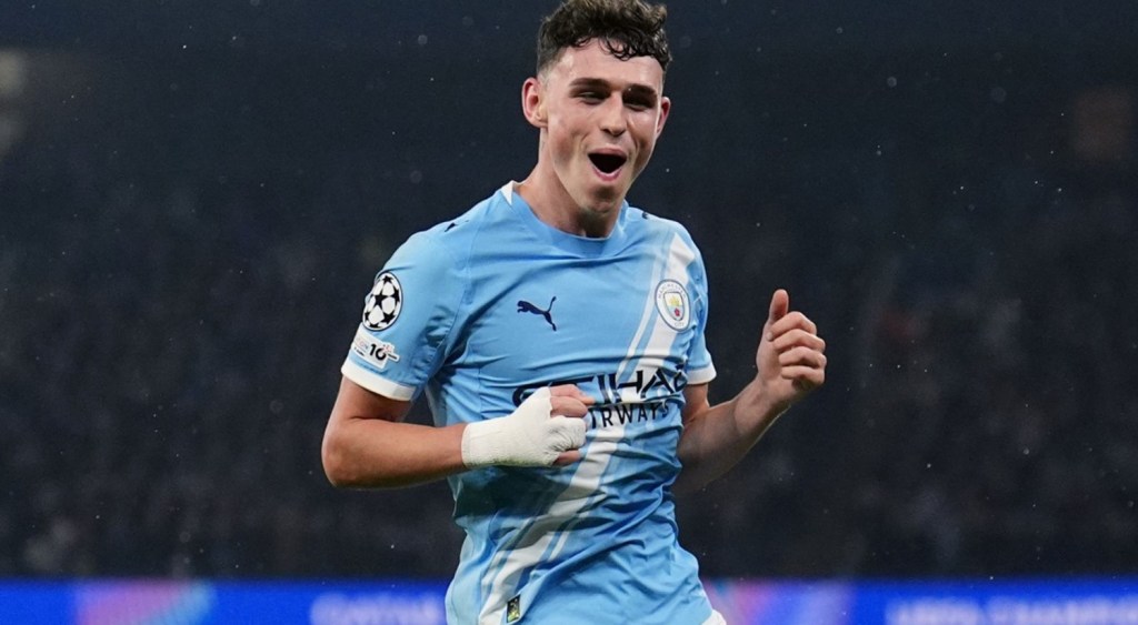 Manchester City star Phil Foden agrees to sign new four-year&nbsp;deal
