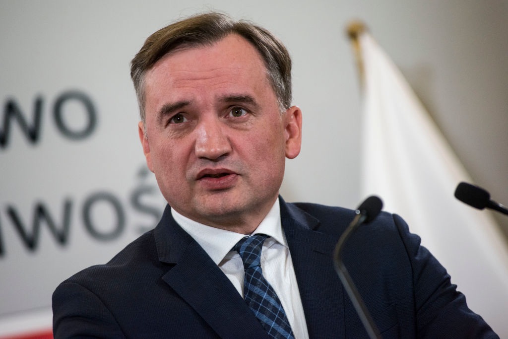 Poland’s ex-minister who was declared wanted flees to US from&nbsp;Hungary